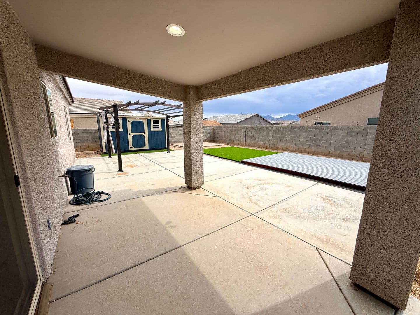 Kingman House: 2650 E. Estrella Vista