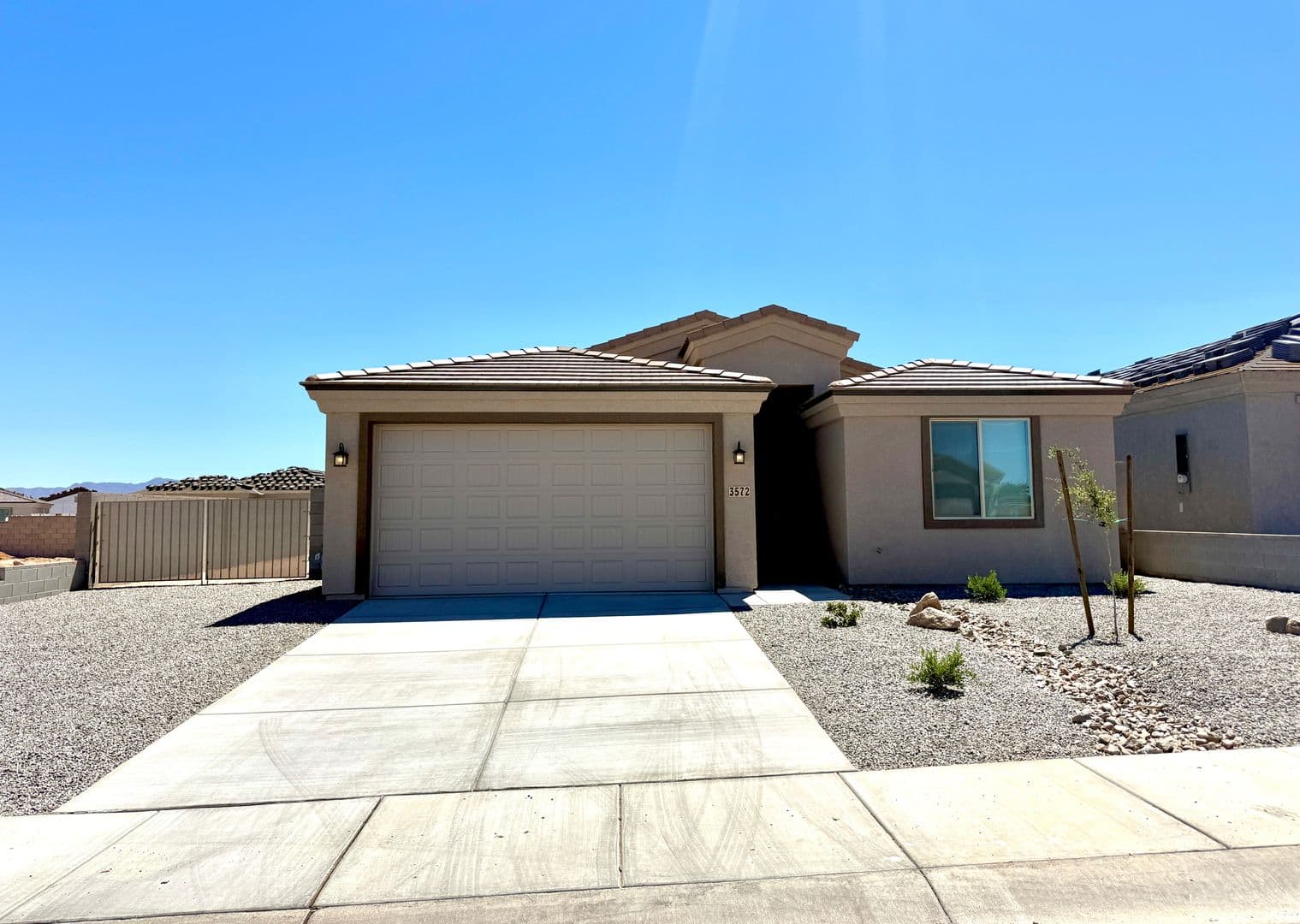 Kingman House: 3572 Charleston Loop