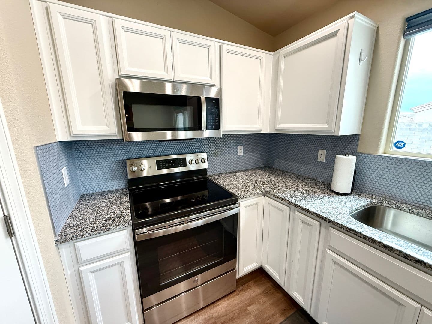 Kingman House: 2650 E. Estrella Vista