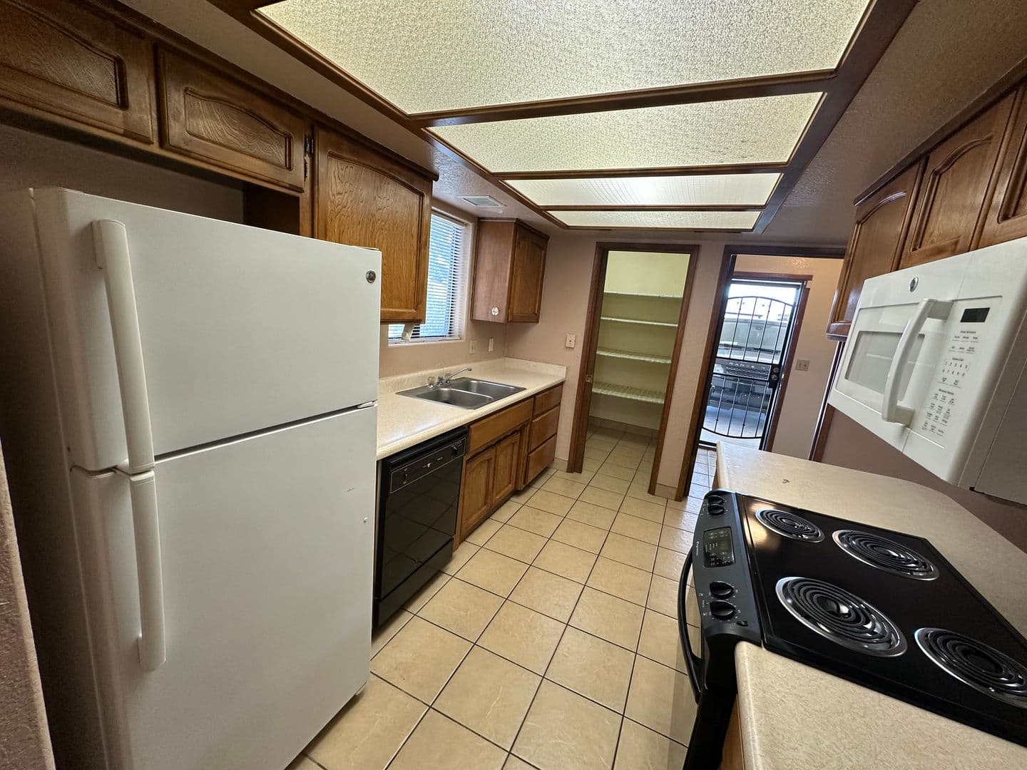 Kingman House: 3550 N. Verdugo Rd.