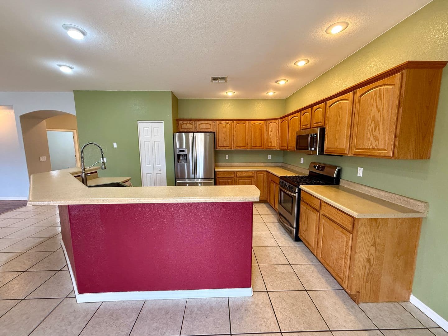 Kingman House: 2116 Roy Rogers Way