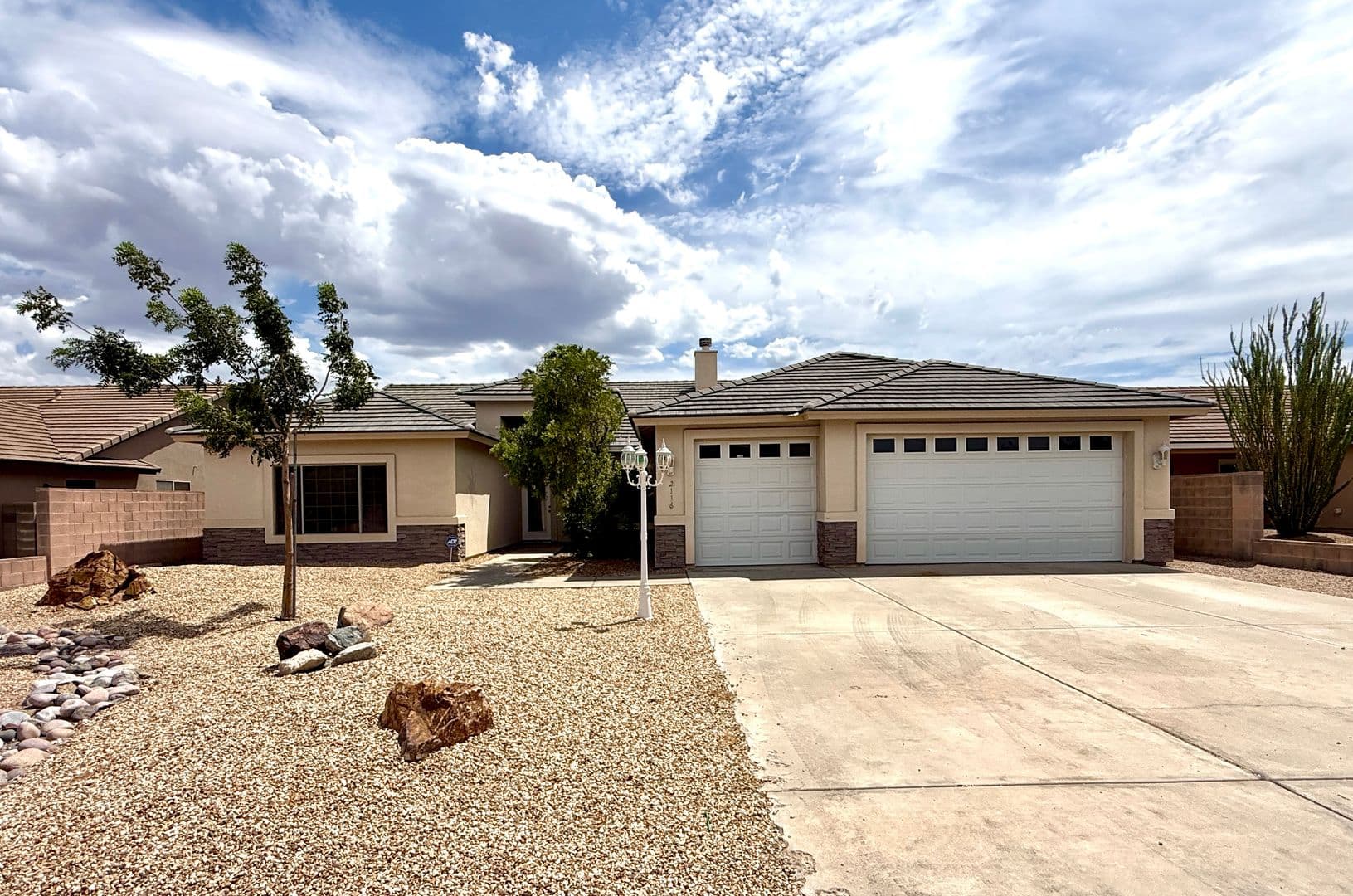 Kingman House: 2116 Roy Rogers Way