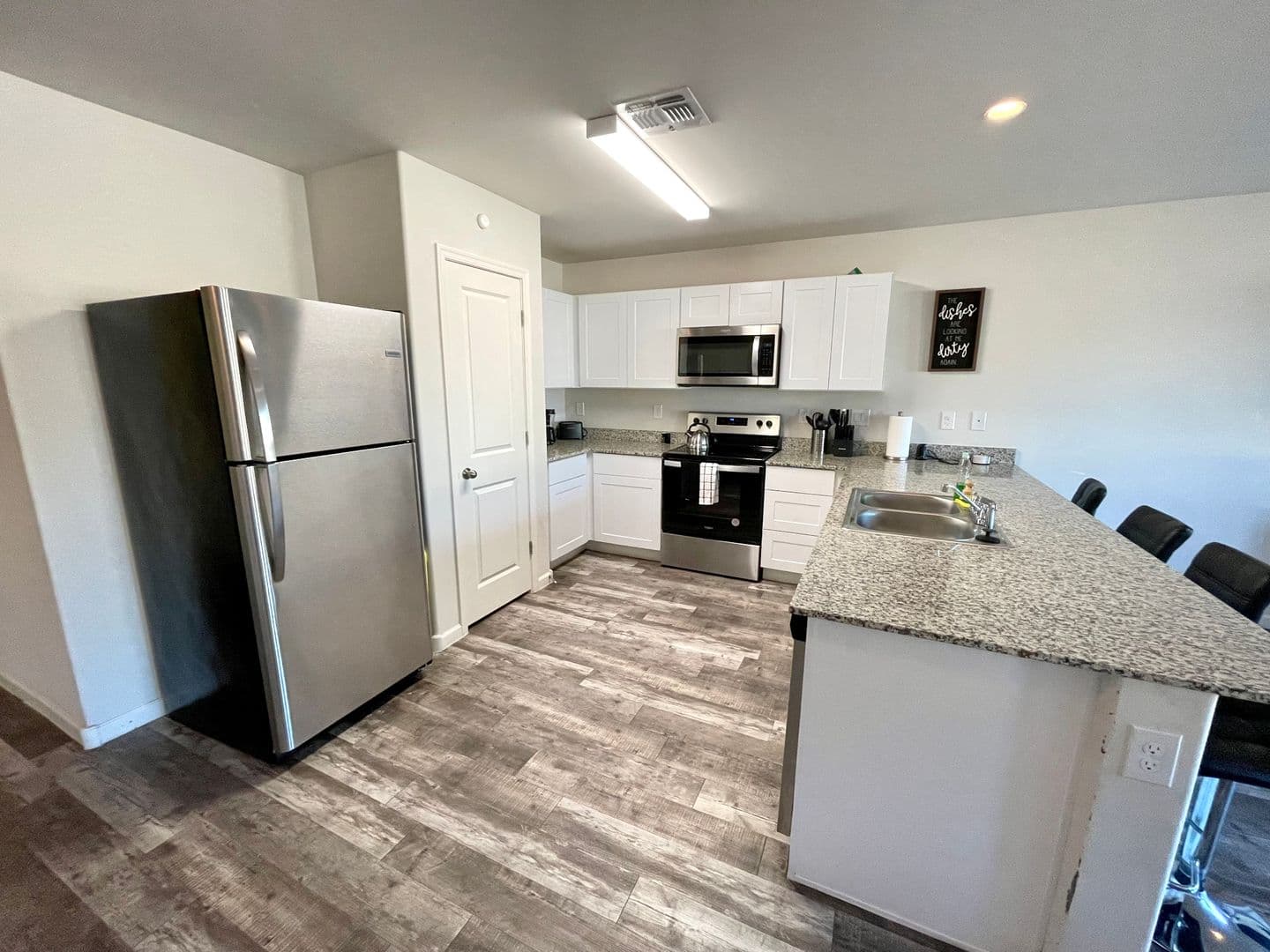 Bullhead City House: 564 Holly St.