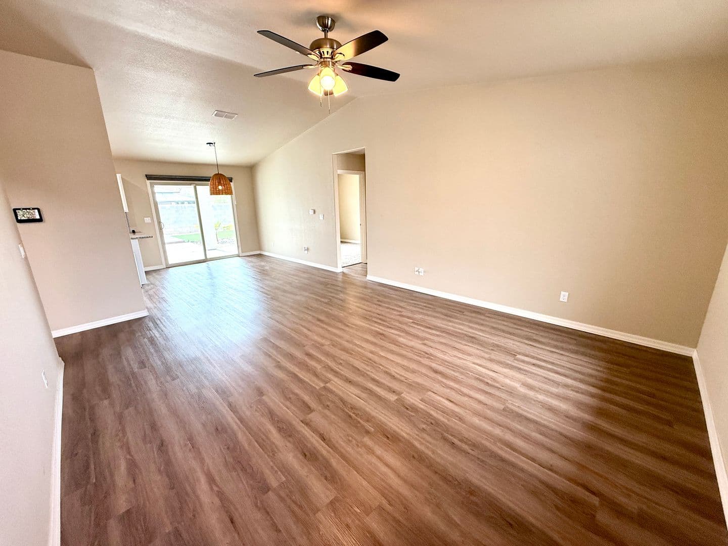 Kingman House: 2650 E. Estrella Vista