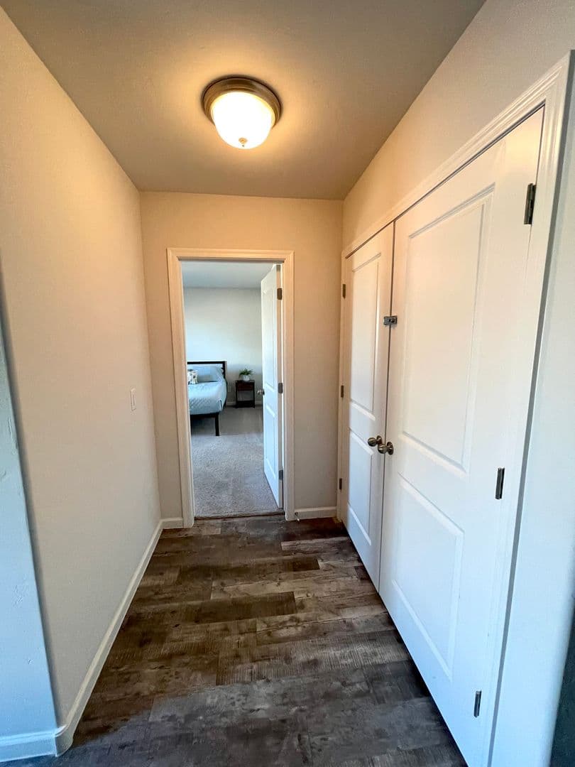 Bullhead City House: 564 Holly St.