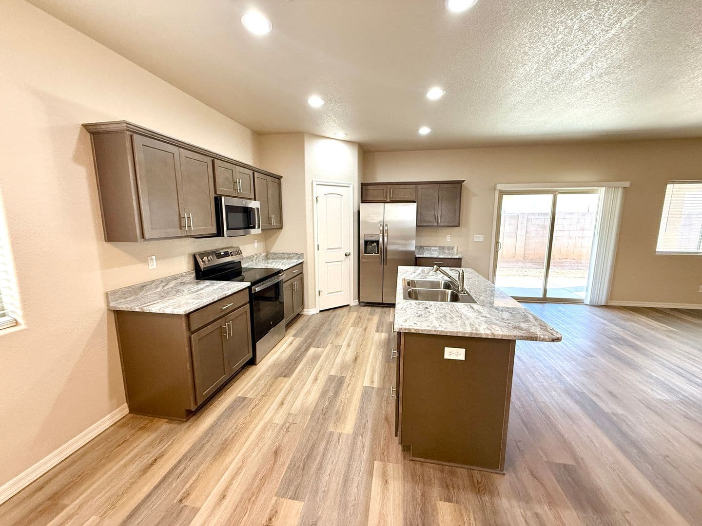 Kingman House: 3774 Meadowbrook Ln.