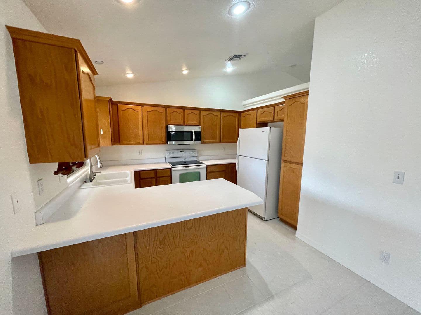 Kingman House: 3949 E. Nicole Ave.