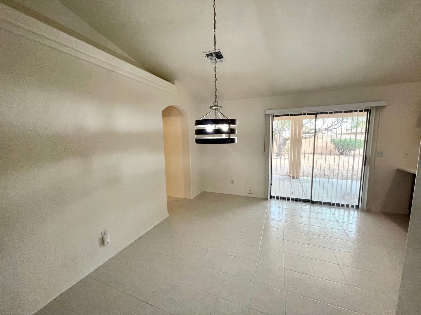 Kingman House: 3949 E. Nicole Ave.