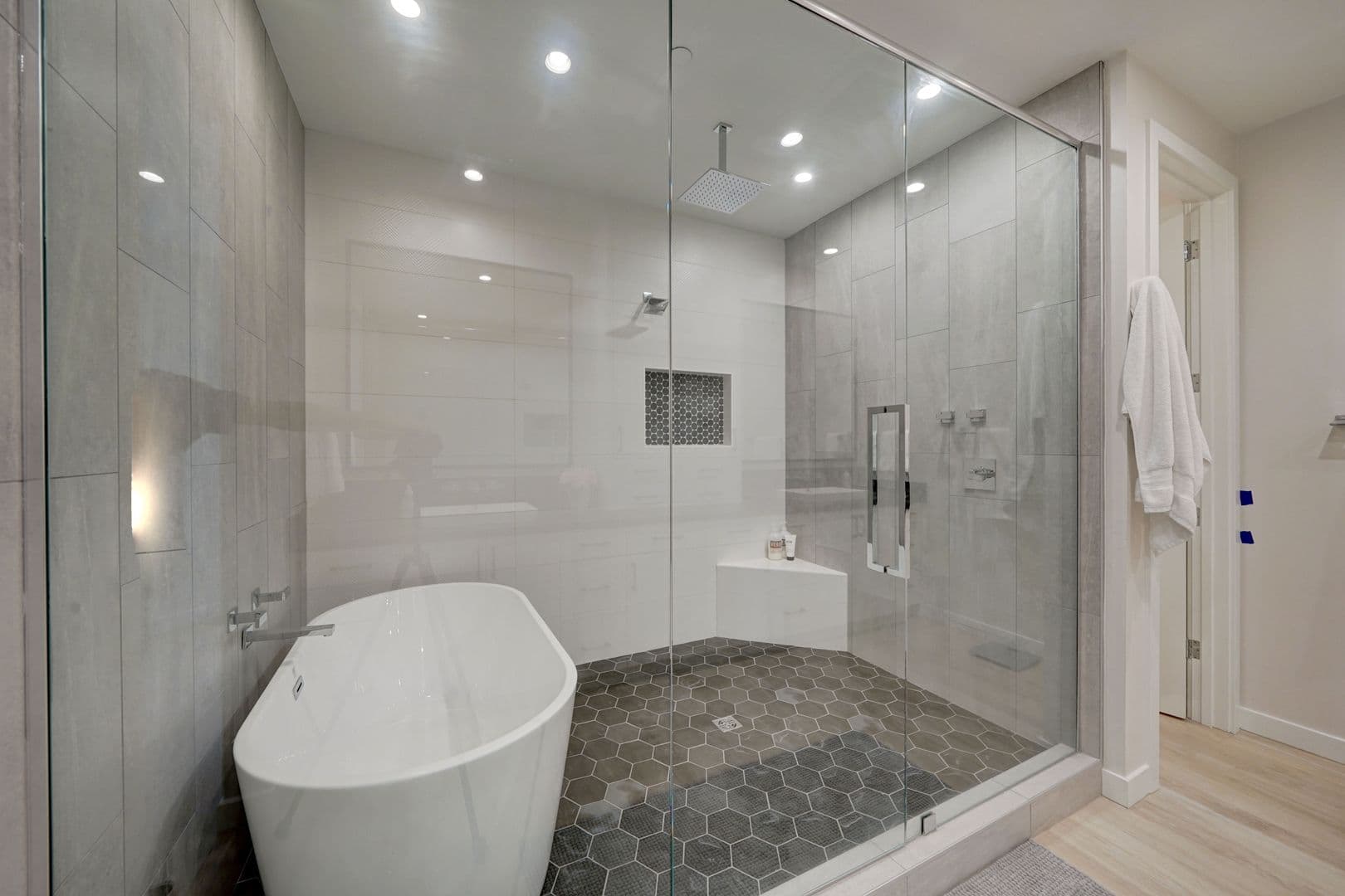 Scottsdale House: 6500 E. Camelback Road Unit 1006