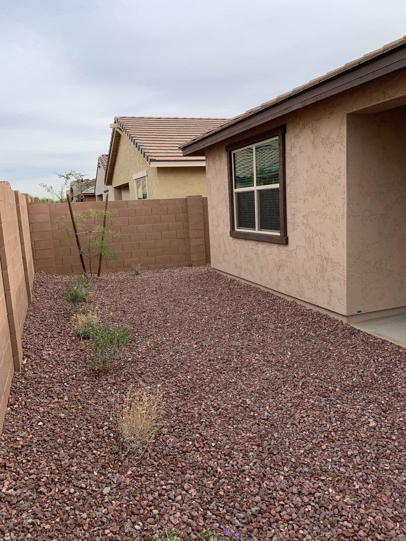 Surprise House: 14158 W. Voltaire Street