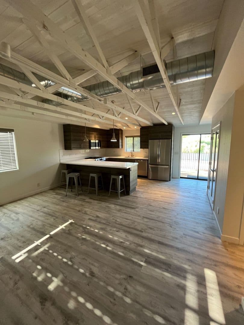 Cave Creek House: 7017 E. Bella Vista Drive