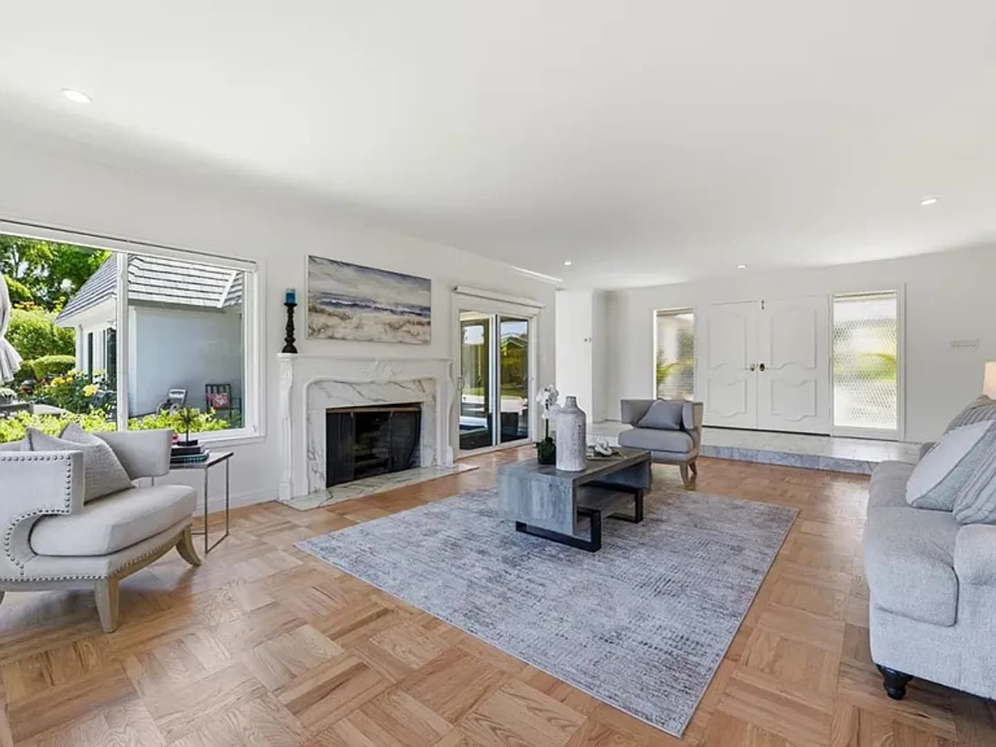 Hillsborough House: 2140 Carmelita Avenue