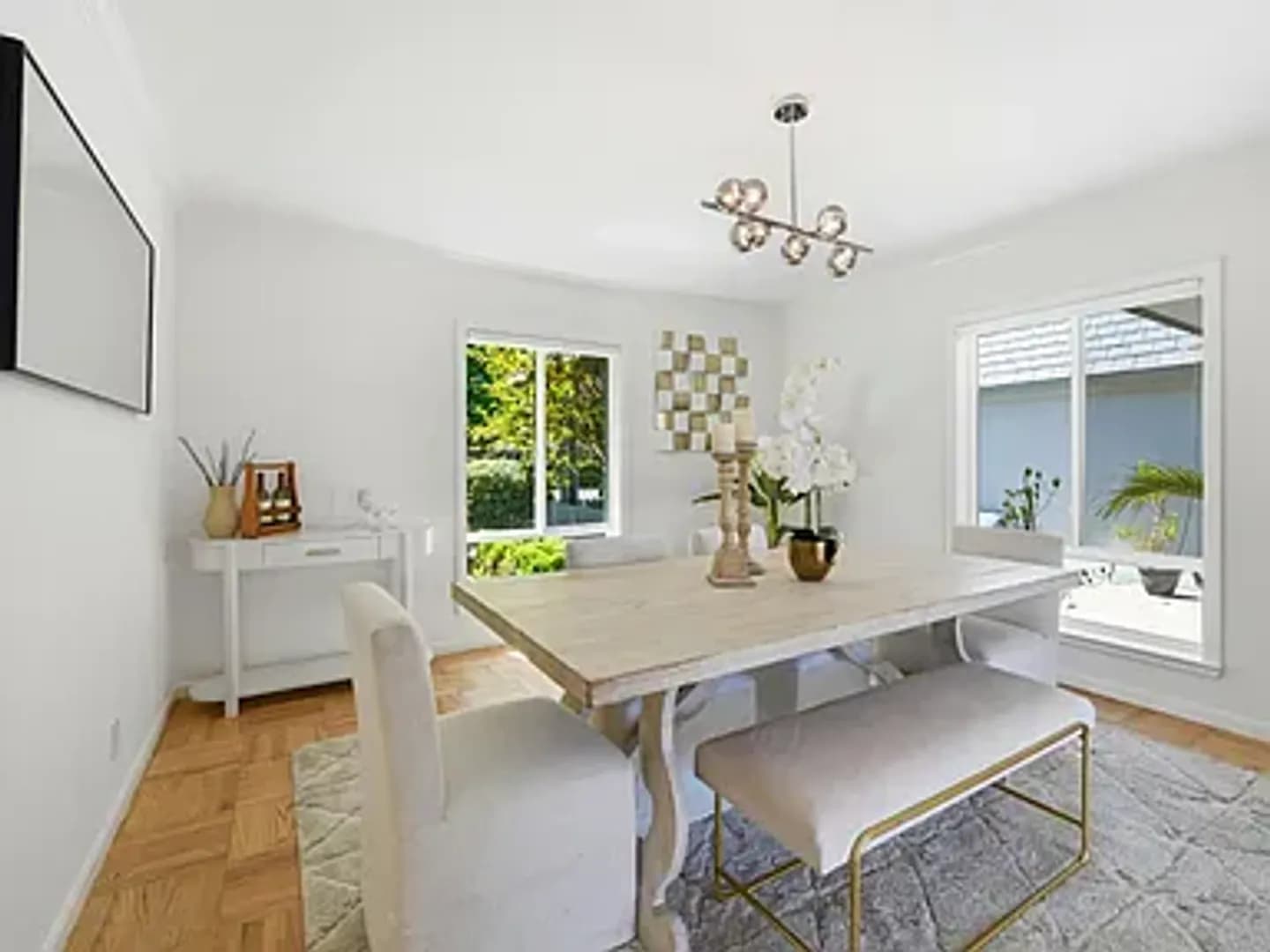 Hillsborough House: 2140 Carmelita Avenue