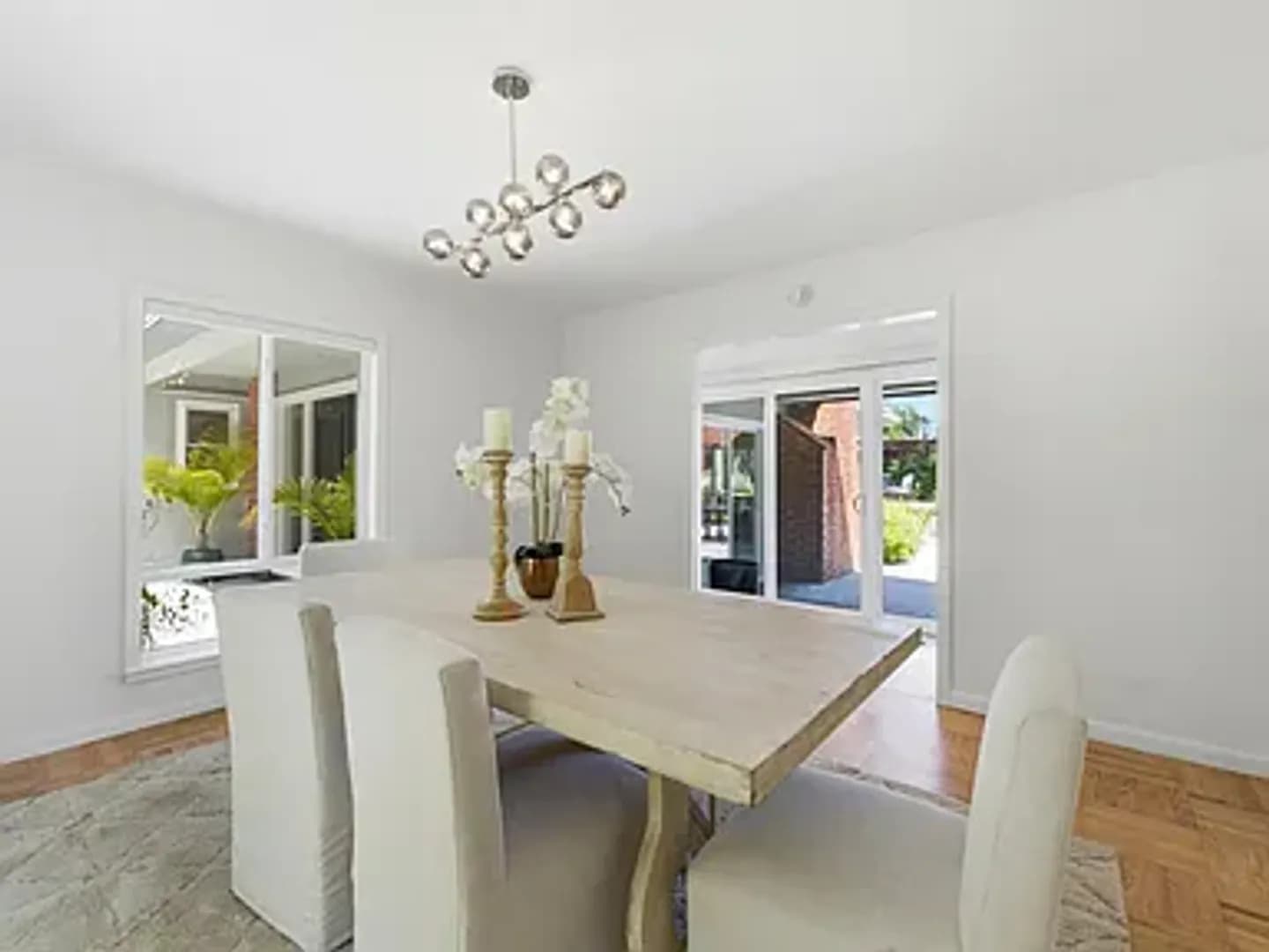 Hillsborough House: 2140 Carmelita Avenue