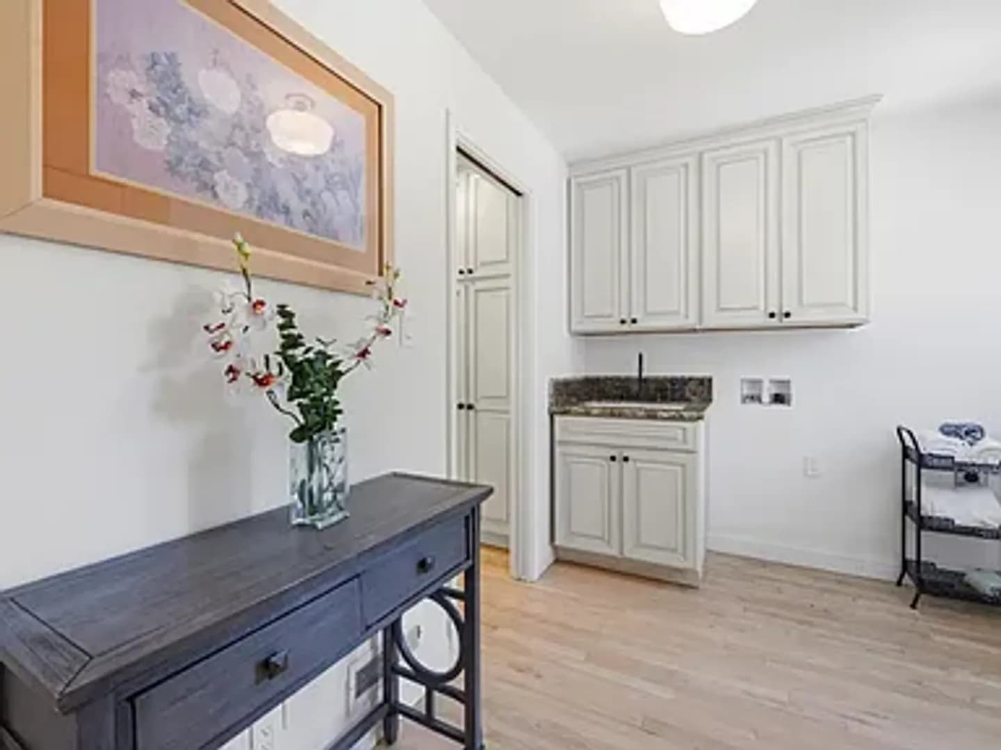 Hillsborough House: 2140 Carmelita Avenue