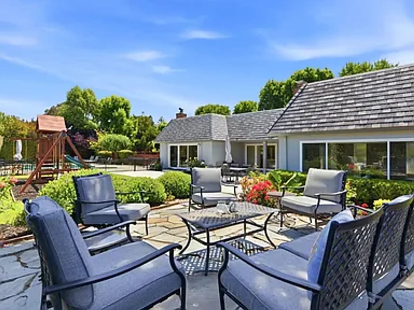 Hillsborough House: 2140 Carmelita Avenue