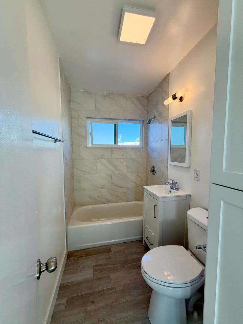 Torrance Apartment: 20617 Amie Avenue