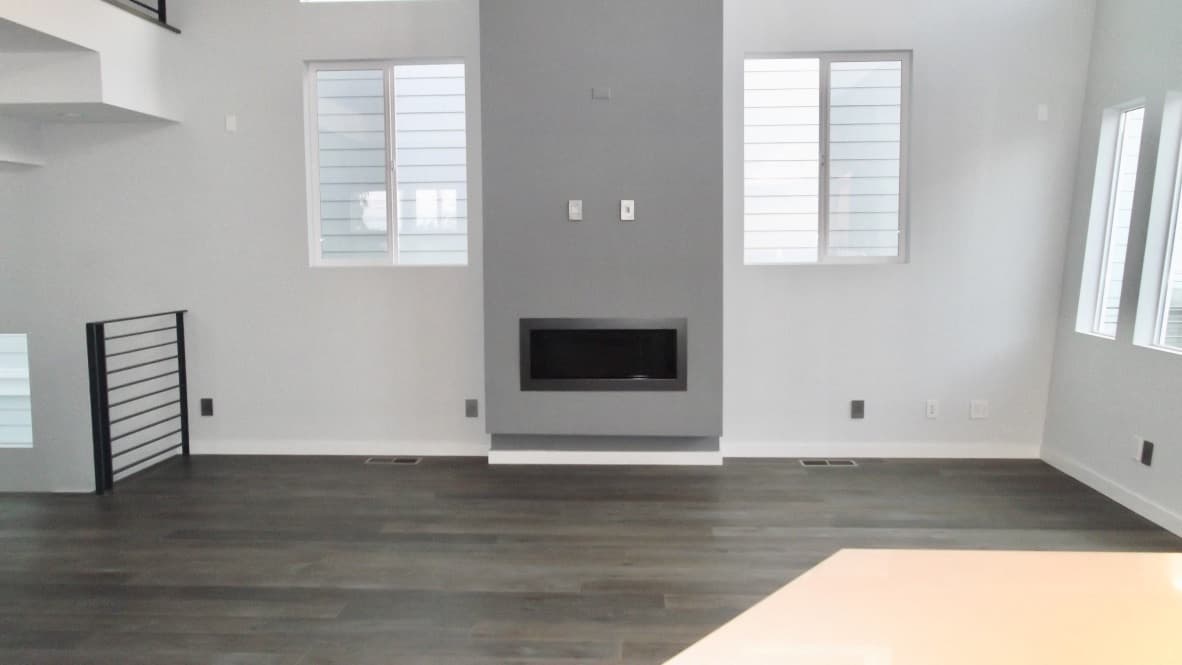 Redondo Beach House: 205 S Irena Ave