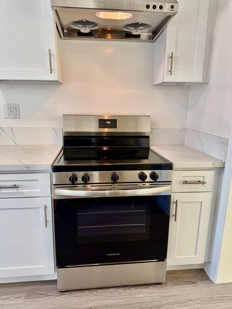 Torrance Apartment: 20617 Amie Avenue