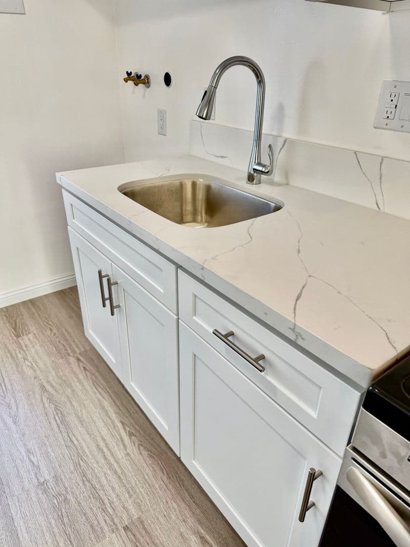 Torrance Apartment: 20617 Amie Avenue