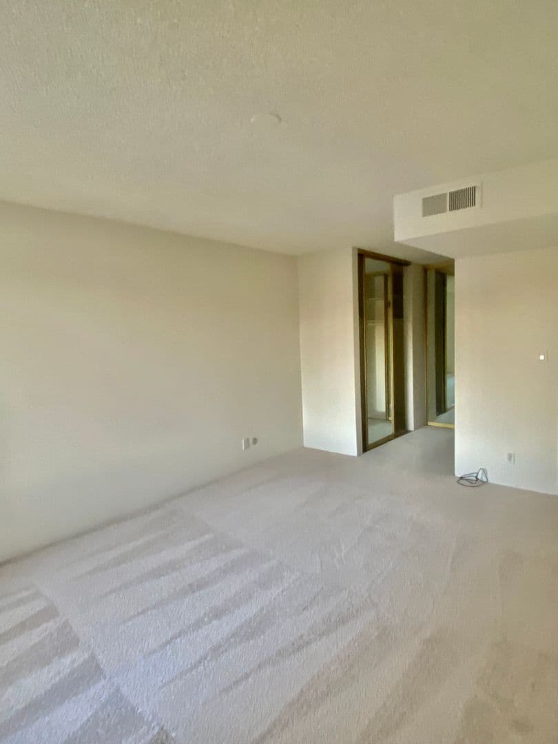 Culver City House: 14315 Summertime Lane