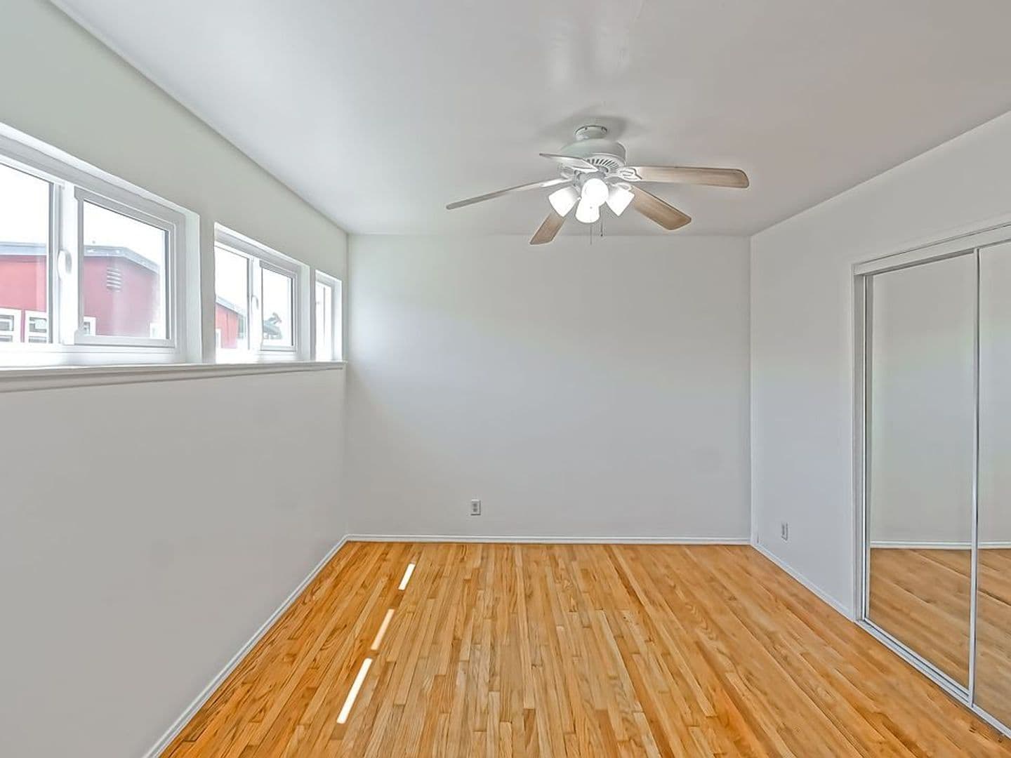 Torrance House: 3531 W 226th St