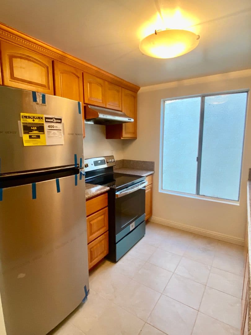 Culver City House: 14315 Summertime Lane