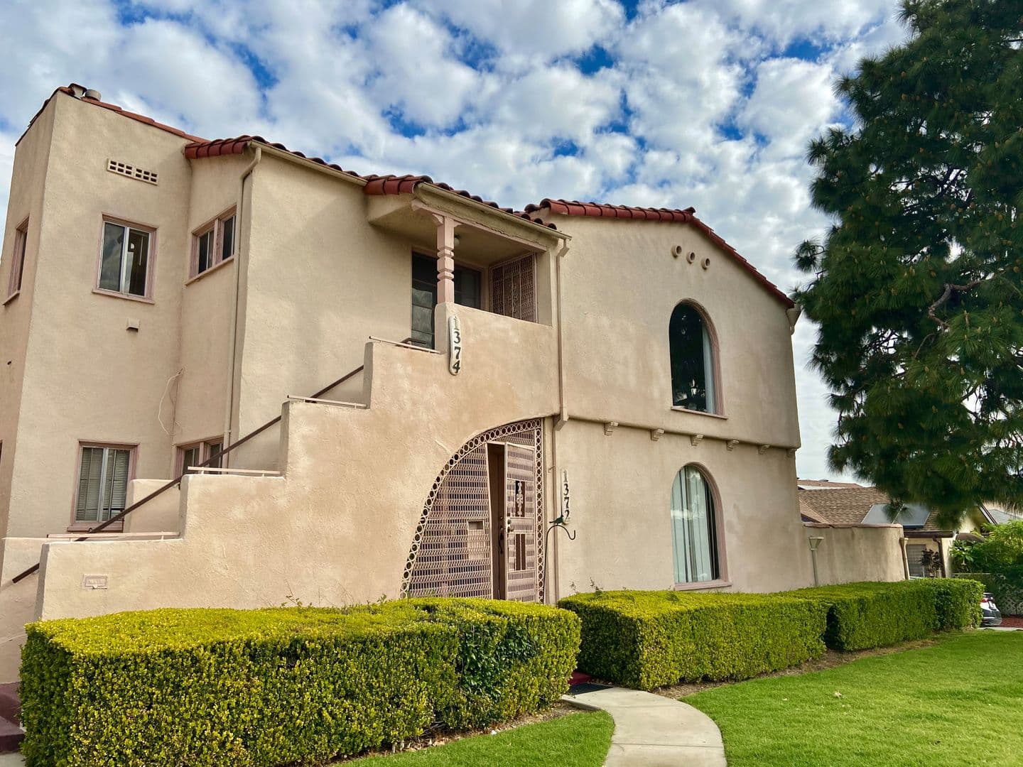 San Pedro Apartment: 1372 - 1378 W 13th St
