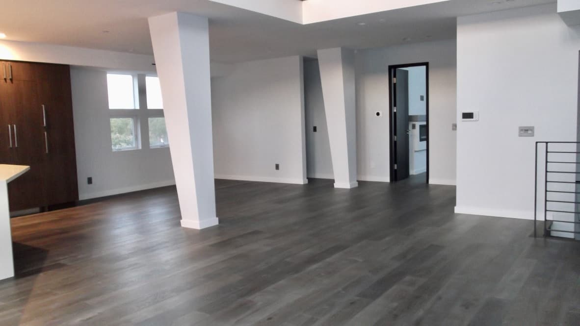 Redondo Beach House: 205 S Irena Ave