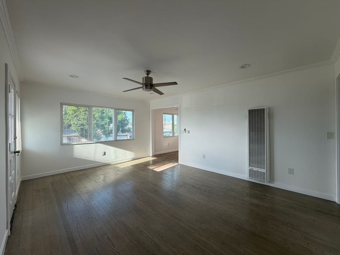 Inglewood Apartment: 11600 Crenshaw Blvd.