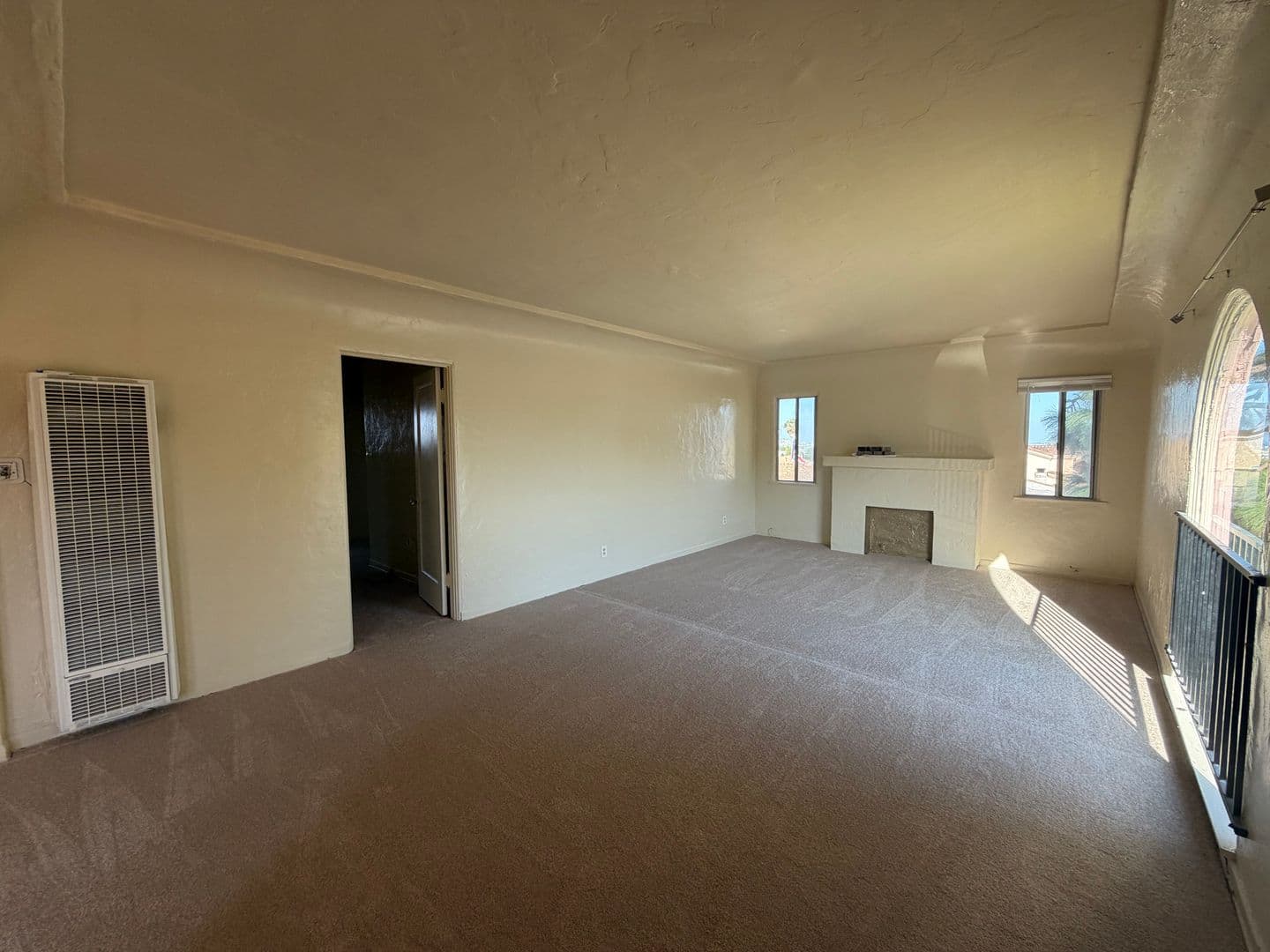 San Pedro Apartment: 1372 - 1378 W 13th St