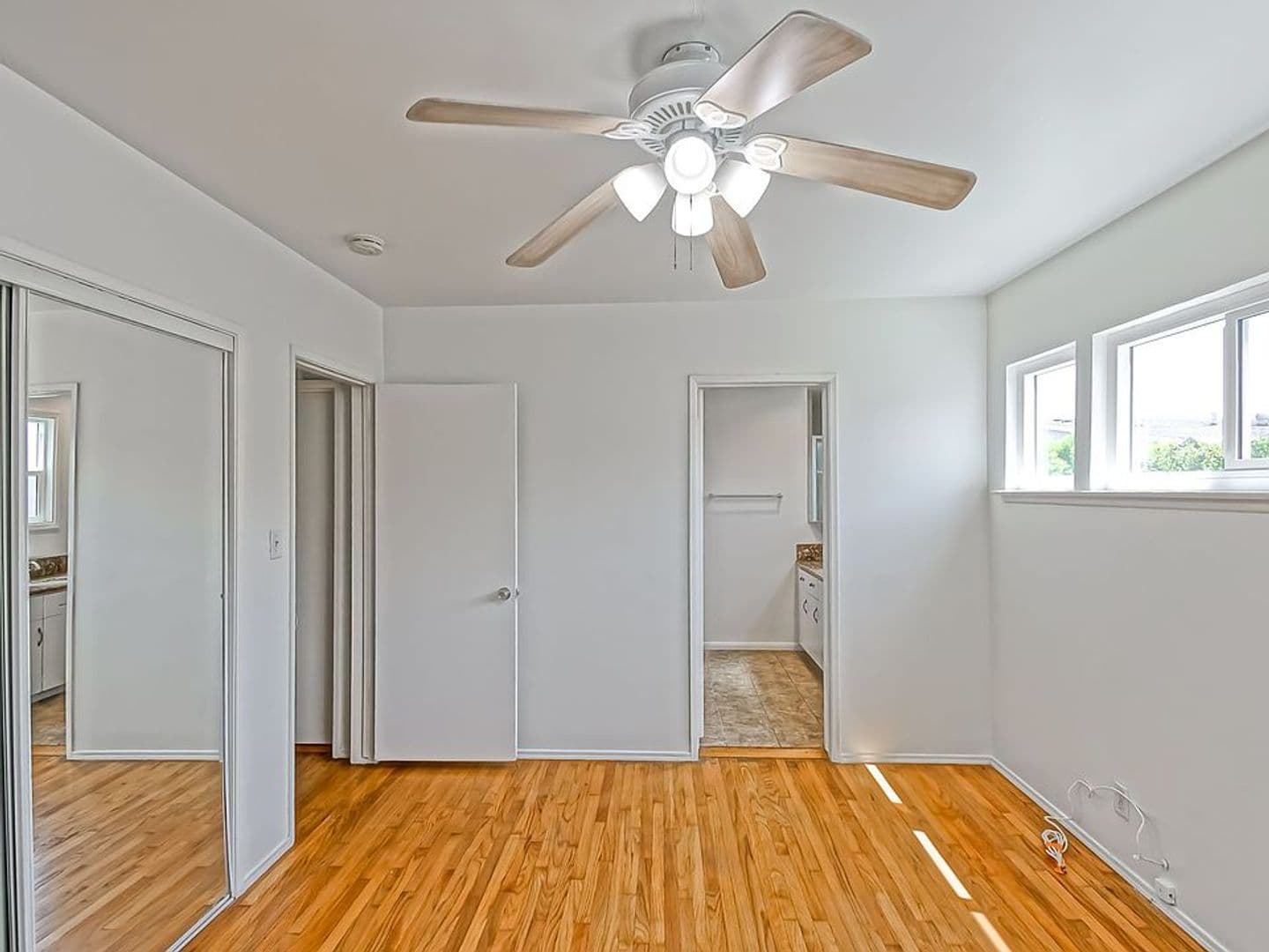 Torrance House: 3531 W 226th St