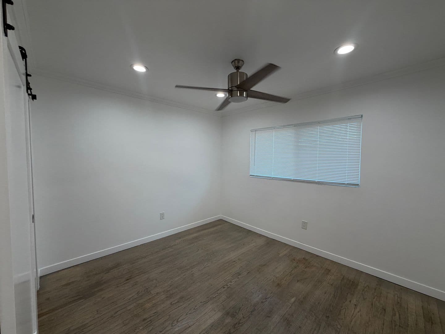 Inglewood Apartment: 11600 Crenshaw Blvd.