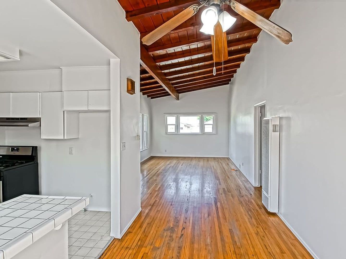Torrance House: 3531 W 226th St