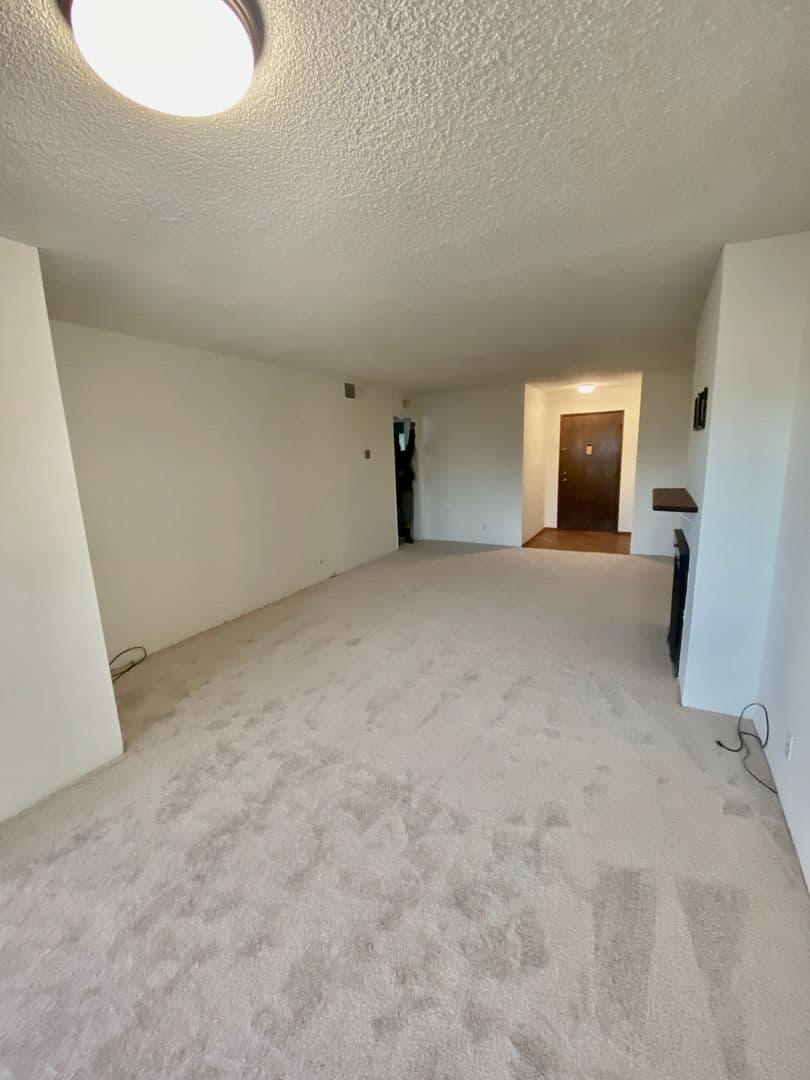 Culver City House: 14315 Summertime Lane