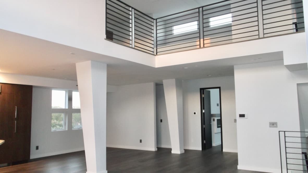Redondo Beach House: 205 S Irena Ave