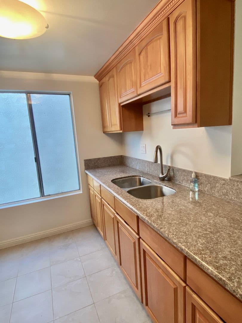 Culver City House: 14315 Summertime Lane