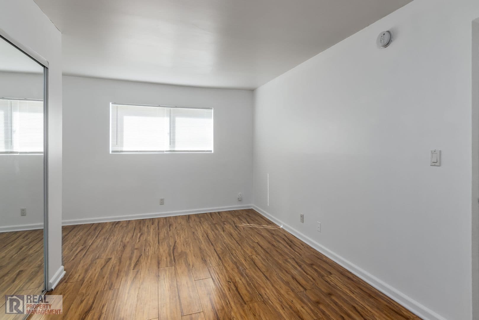 Winnetka Condo: 20327 Saticoy st unit 205