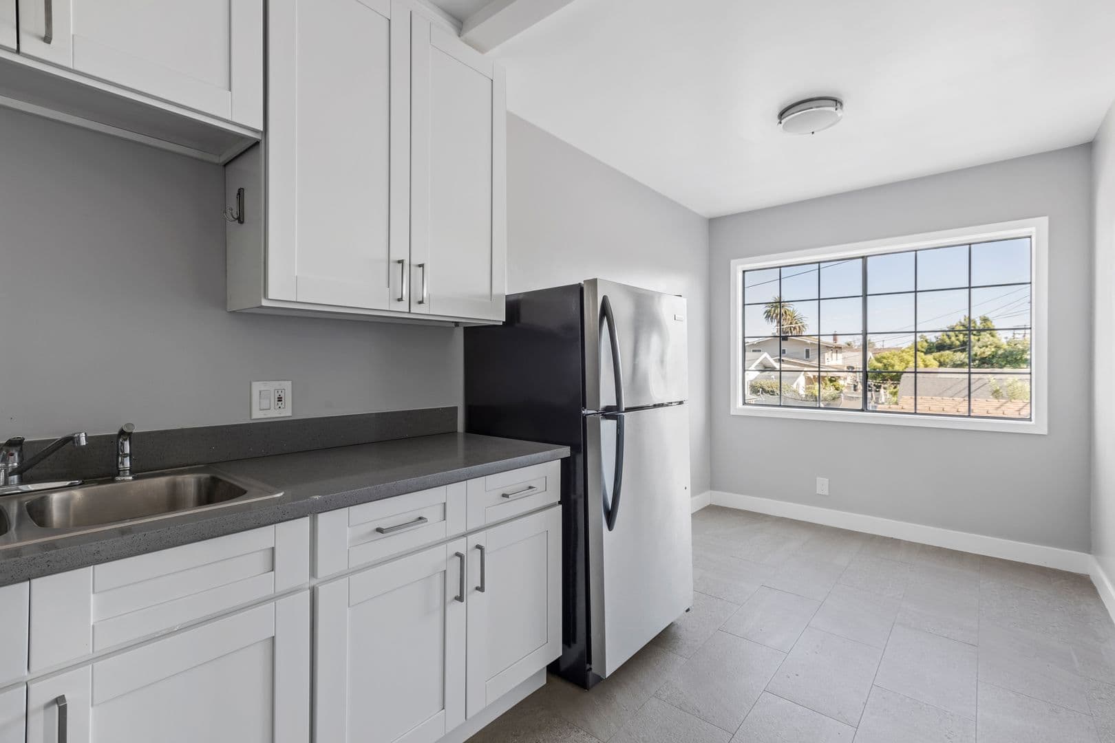 Los Angeles House: 1610 W. 42nd Pl.