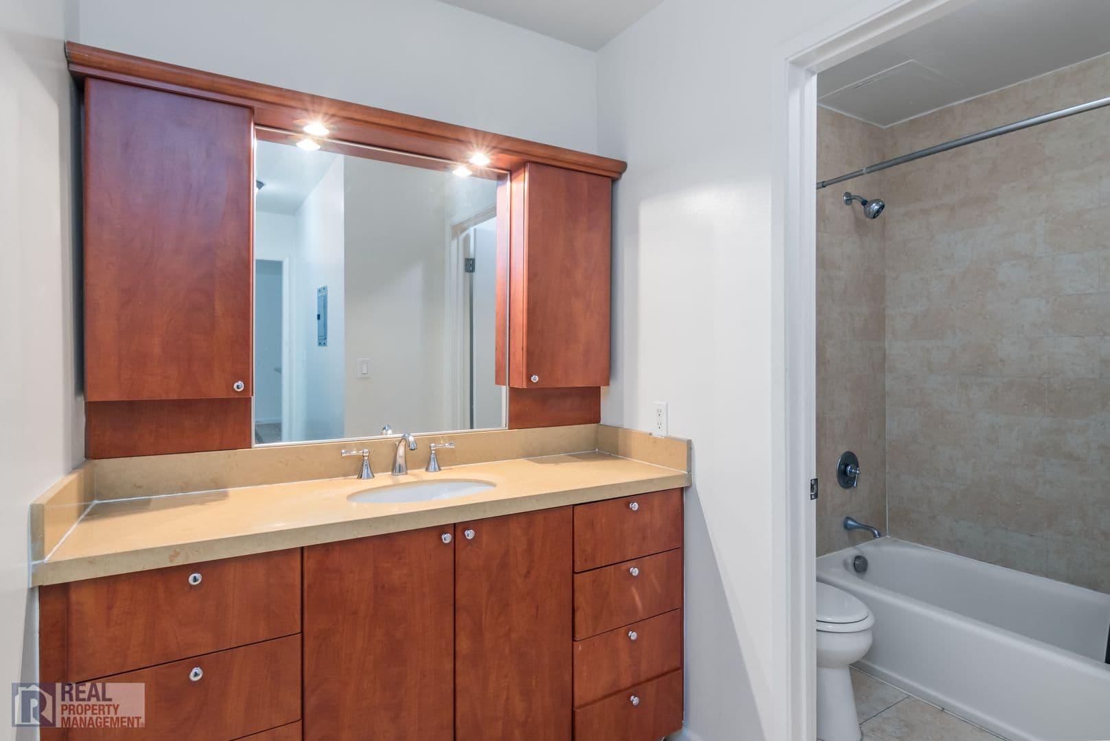 Winnetka Condo: 20327 Saticoy st unit 203