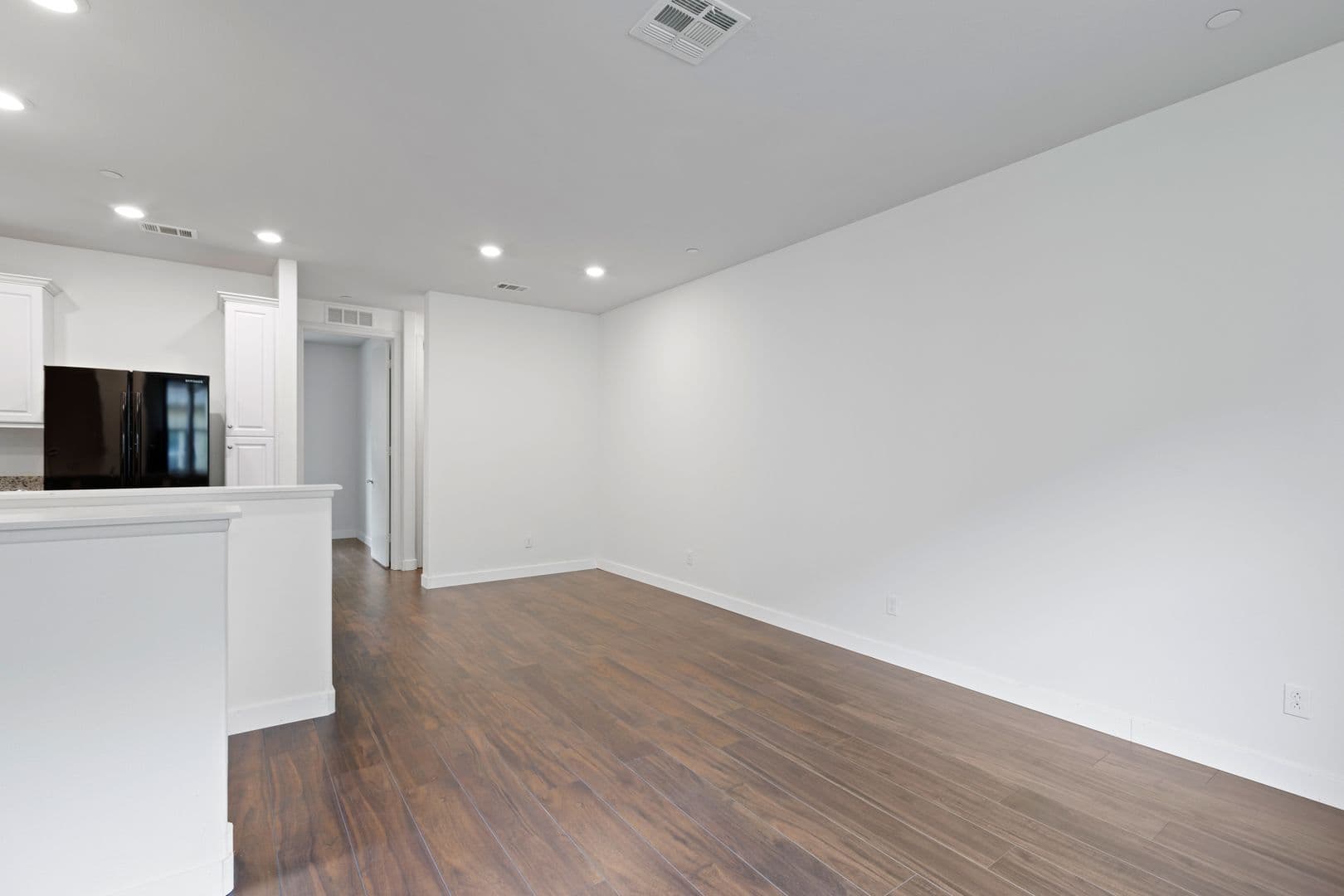 Van Nuys House: 14106 W. Spruce Ln