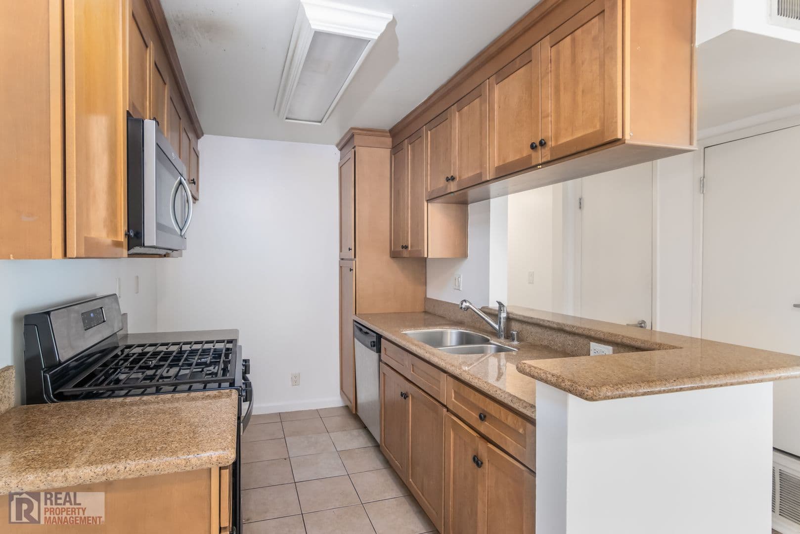 Winnetka Condo: 20327 Saticoy st unit 205