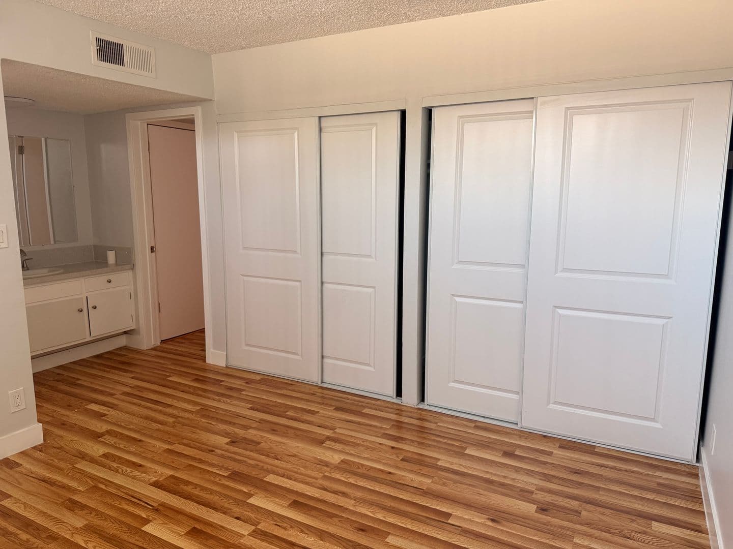 Panorama City House: 14751 Titus St. unit 51