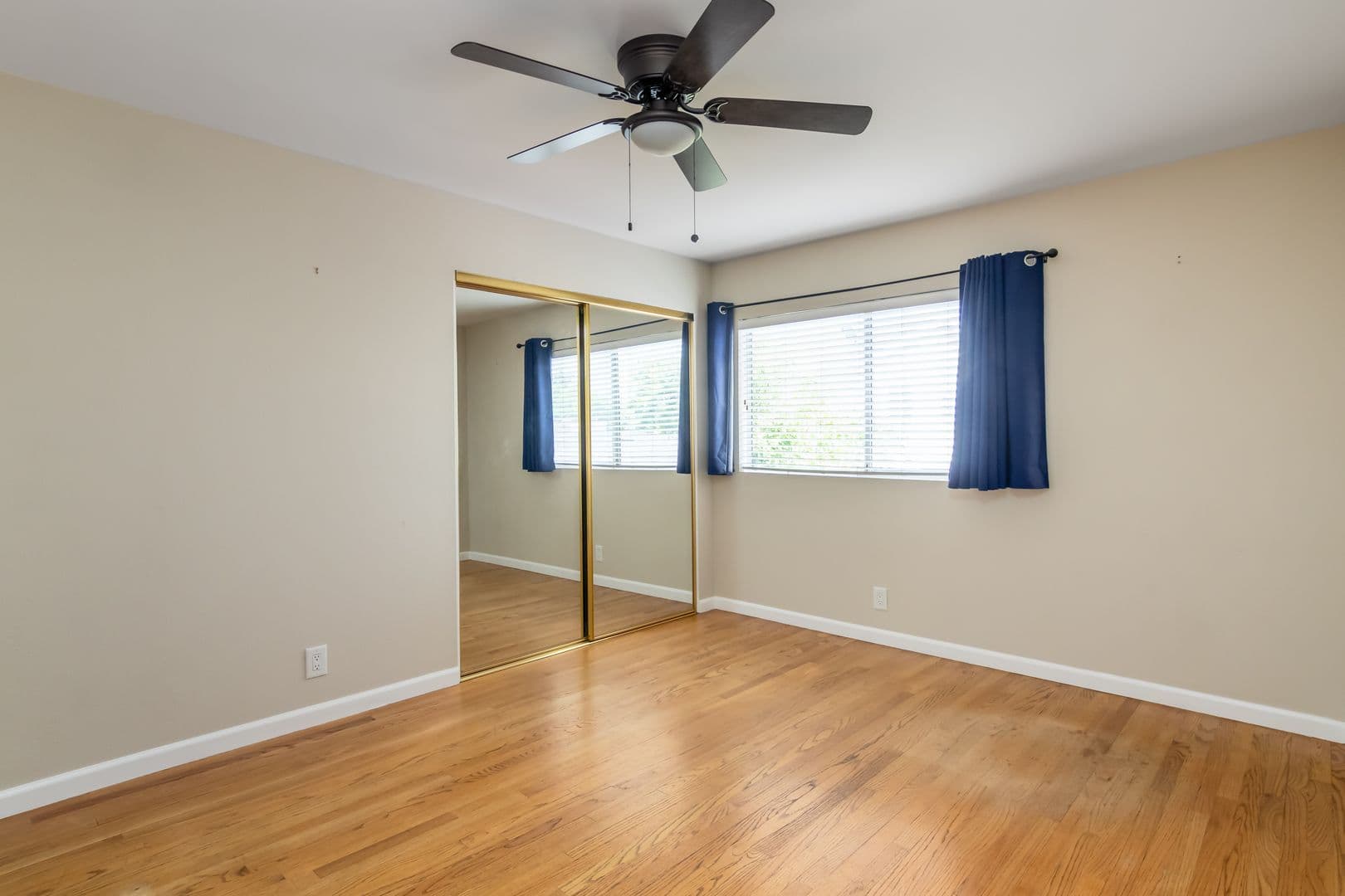 Panorama City House: 12314 Willow Way