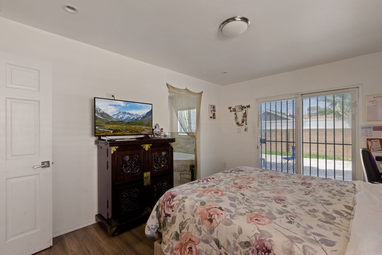 Panorama City House: 8419 Wakefield Ave.