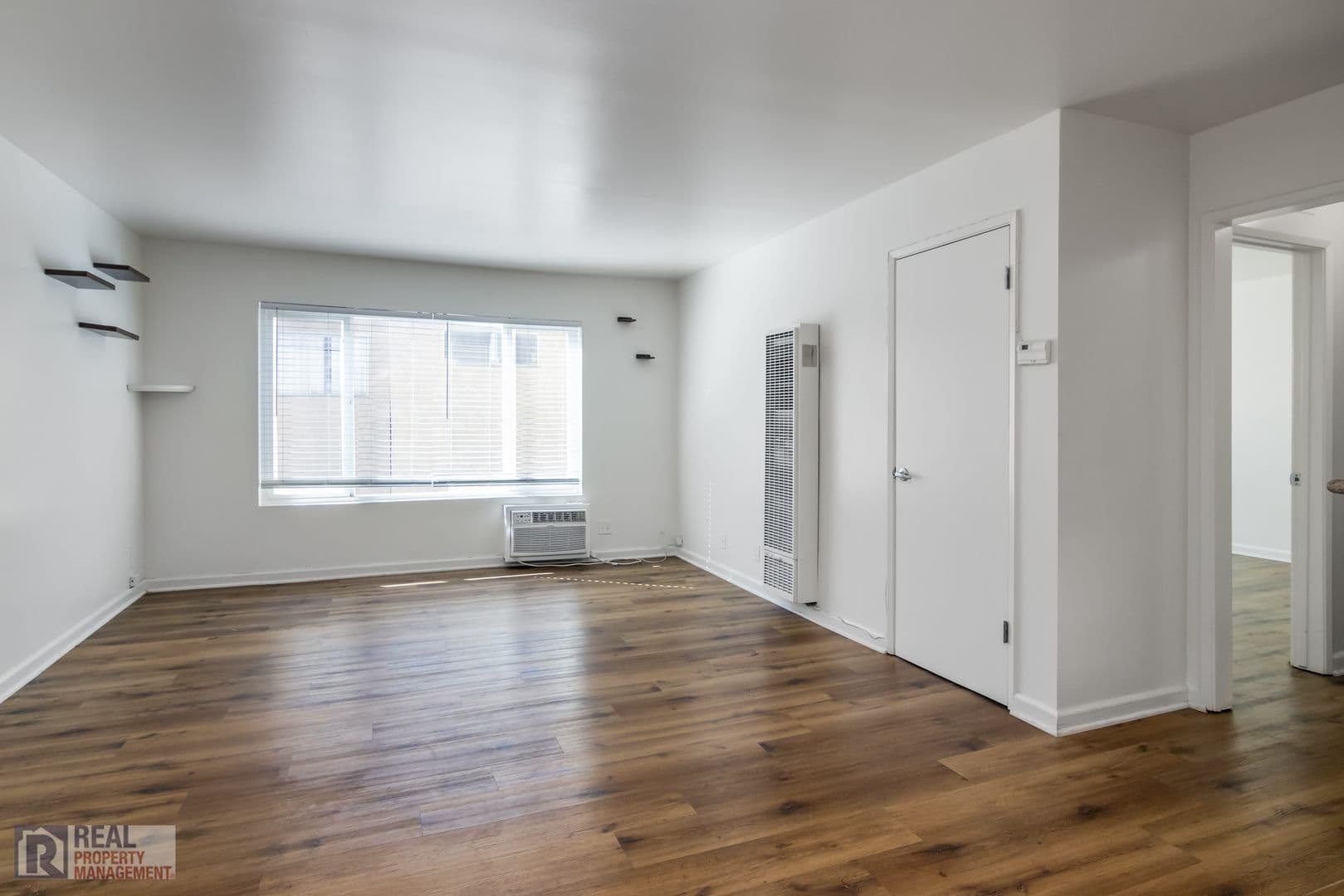 Winnetka Condo: 20327 Saticoy st unit 203
