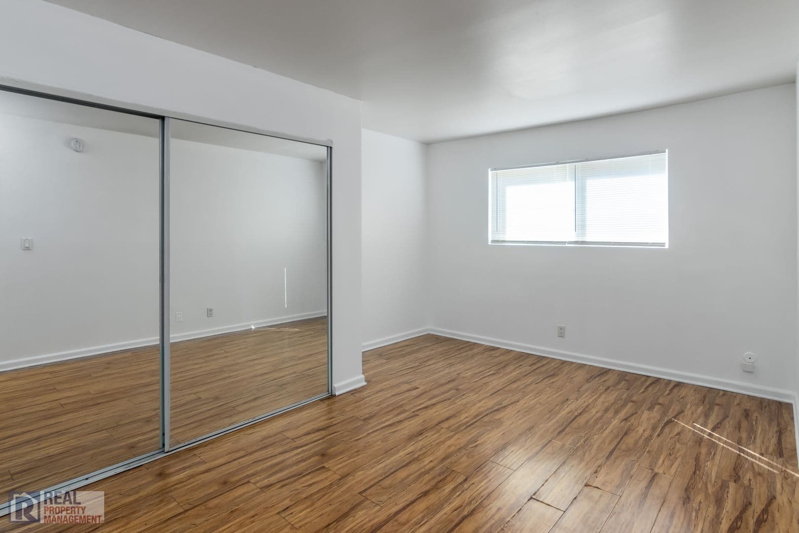 Winnetka Condo: 20327 Saticoy st unit 205