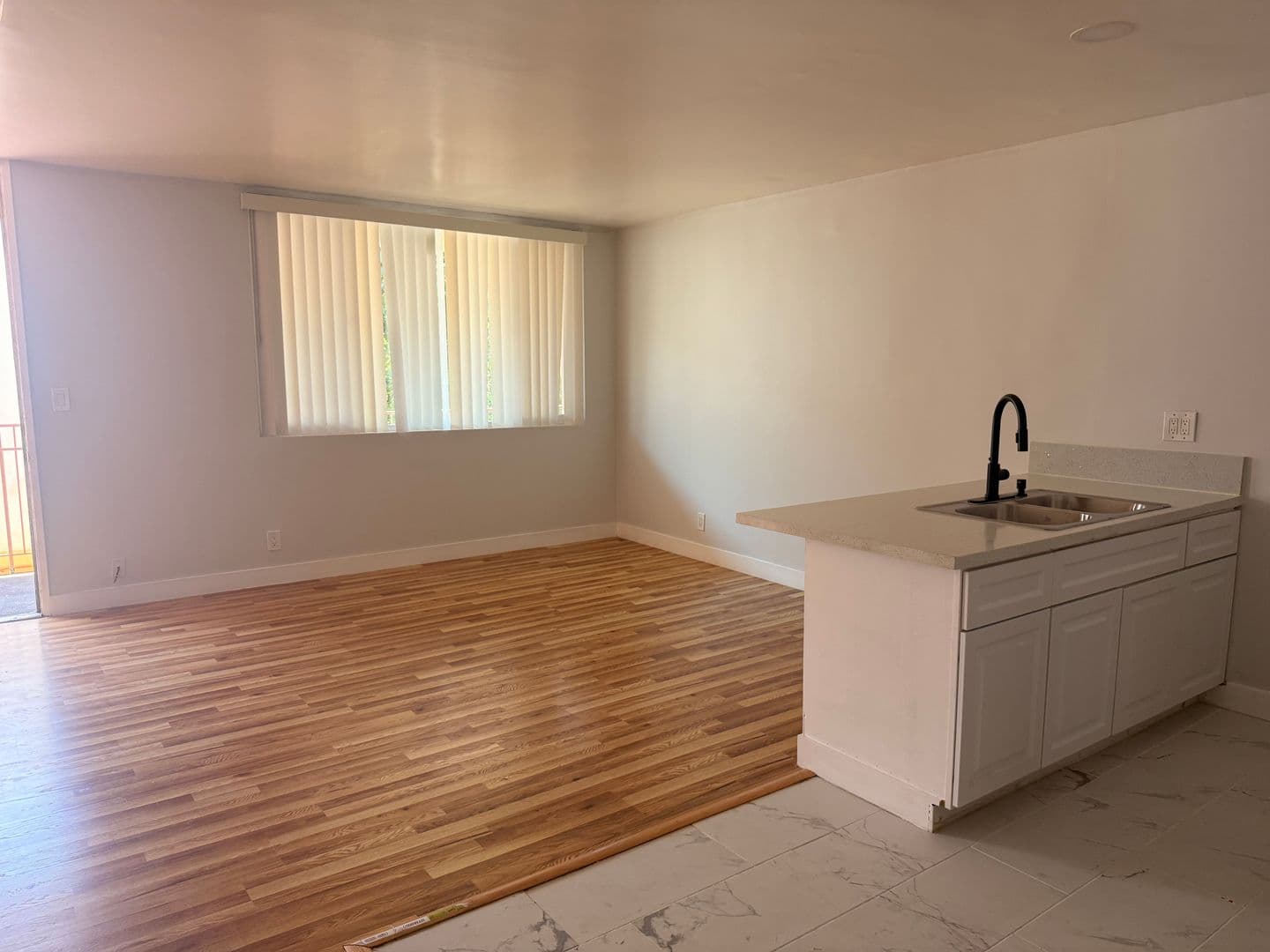 Panorama City House: 14751 Titus St. unit 51