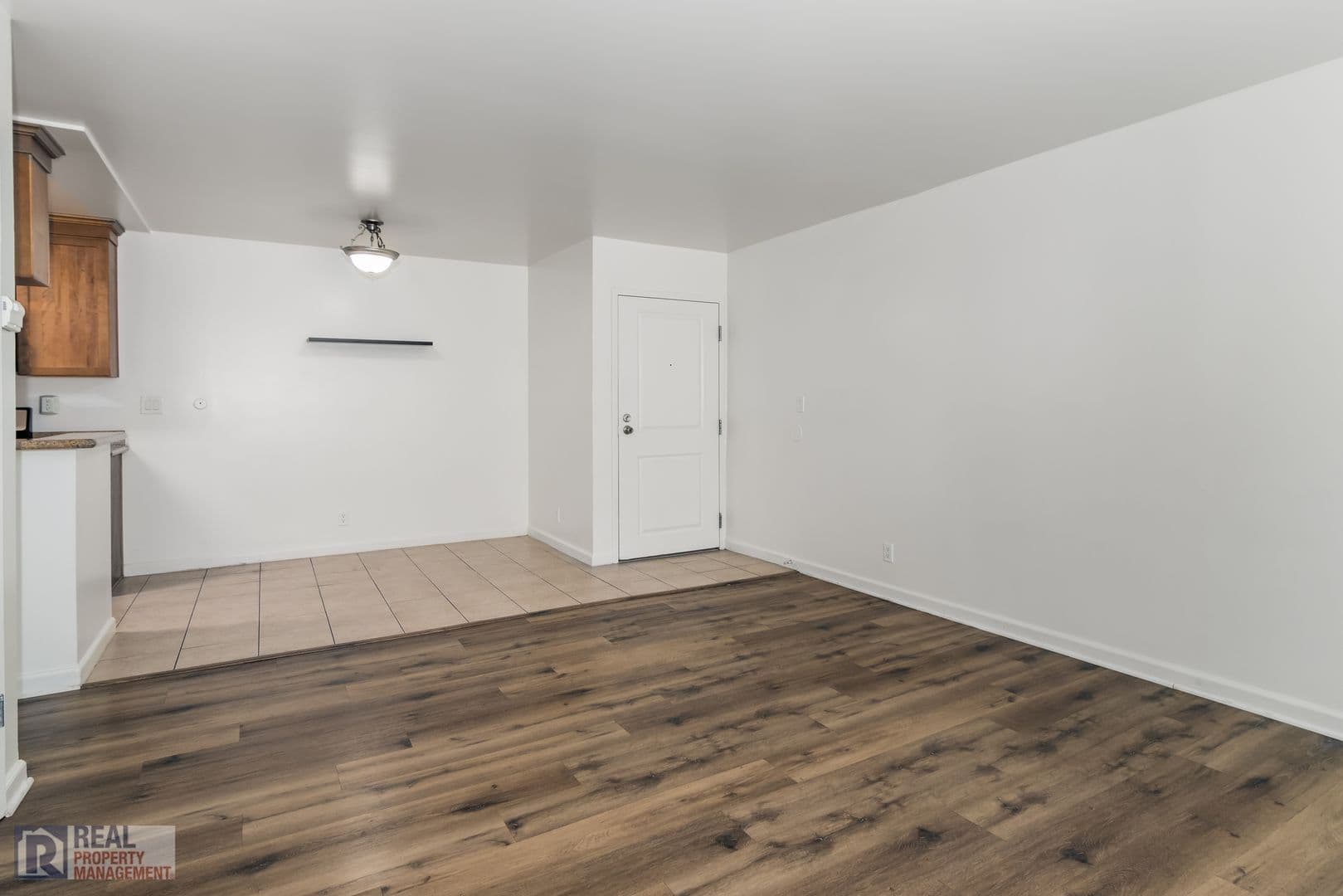 Winnetka Condo: 20327 Saticoy st unit 203