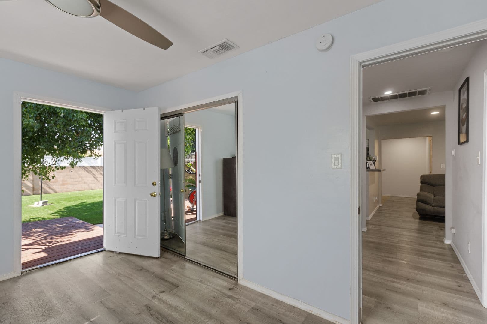 Panorama City House: 8419 Wakefield Ave.
